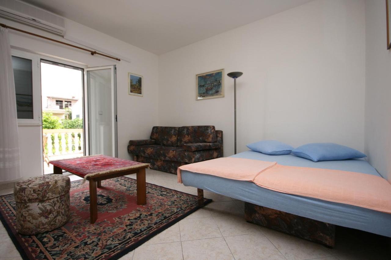 Apartments With A Parking Space Vodice - 6444 Exterior photo